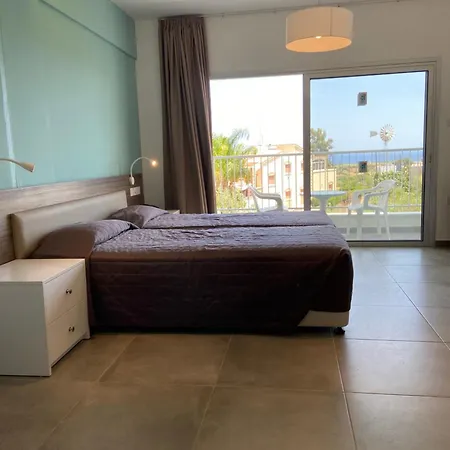 Lägenhetshotell Sweet Memories Apts Protaras